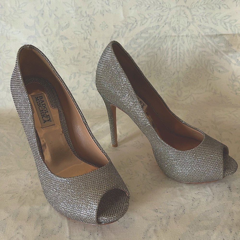 Badgley Mishka Champagne sparkle Platform high heels